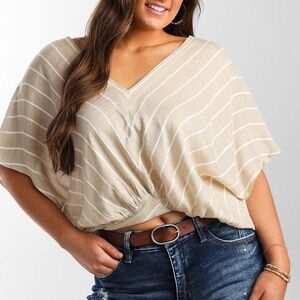 Daytrip Striped Dolman Top Lightweight Cream Beige Blouse Size Medium V- Neck
